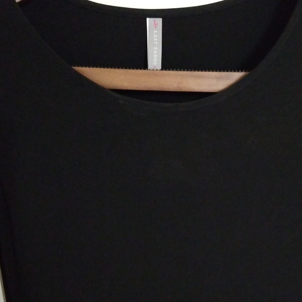 Tunic - Picture 4 of 5